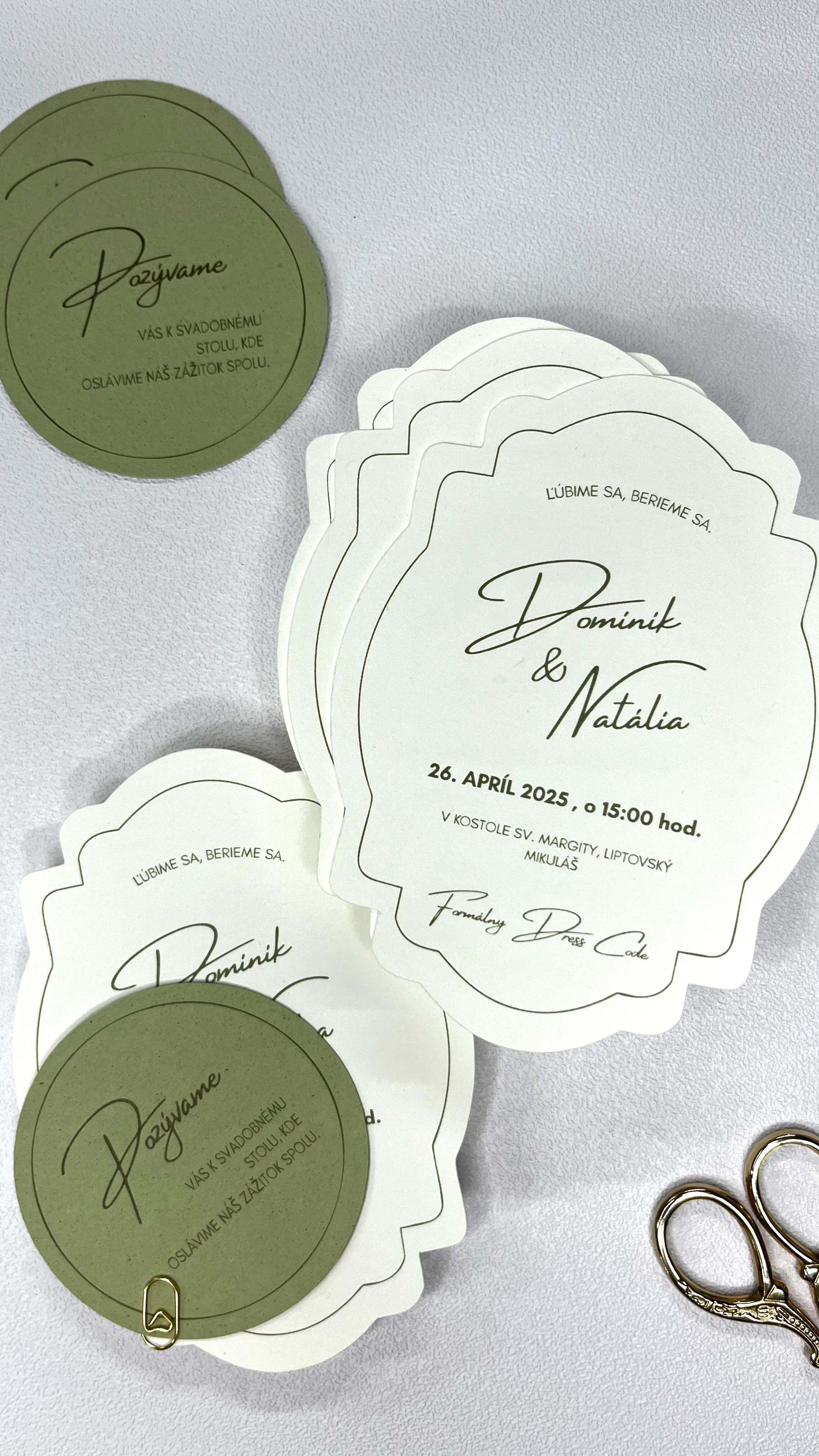 Nová kolekcia svadobných oznámení “Olívia” je na svete. 🤍 💚

Atypické výrezy, jemné detaily, moderné farby a možnosť zahrnúť saténové stužky vytvárajú oznámenia, ktoré sú malé umelecké diela. Pretože každý veľký príbeh lásky si zaslúži krásny začiatok – už pri oznámení ✨

Napíšte nám na info@sepiatlac.sk a radi pripravíme aj Váš jedinečný návrh. 💌

#svadobneoznamenianamieru #svadba #svadobnetlacoviny #tlaciaren #tlacbratislava